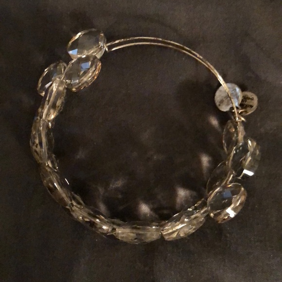 Smoke beads - Picture 2 of 4